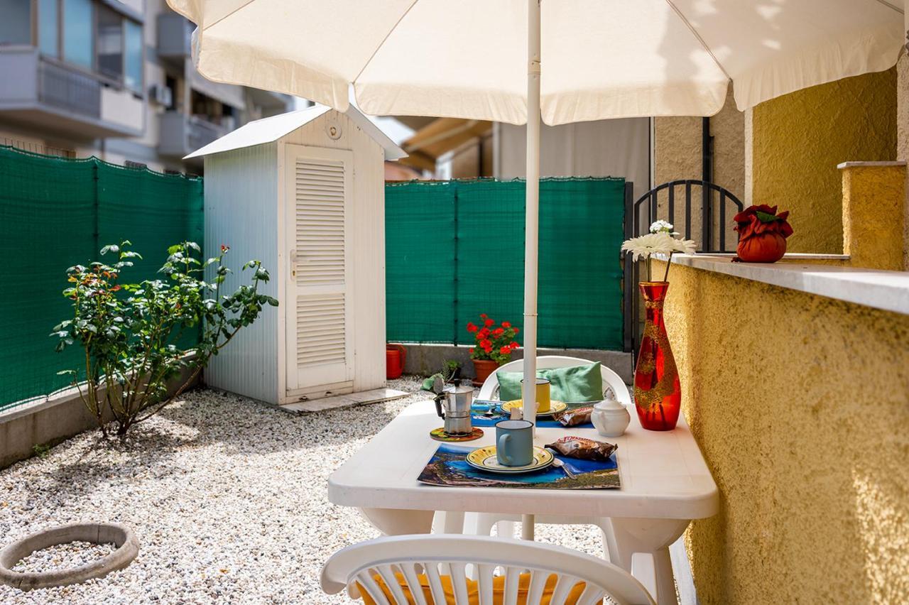 Appartamento Di Elizabeth Viareggio Exterior foto